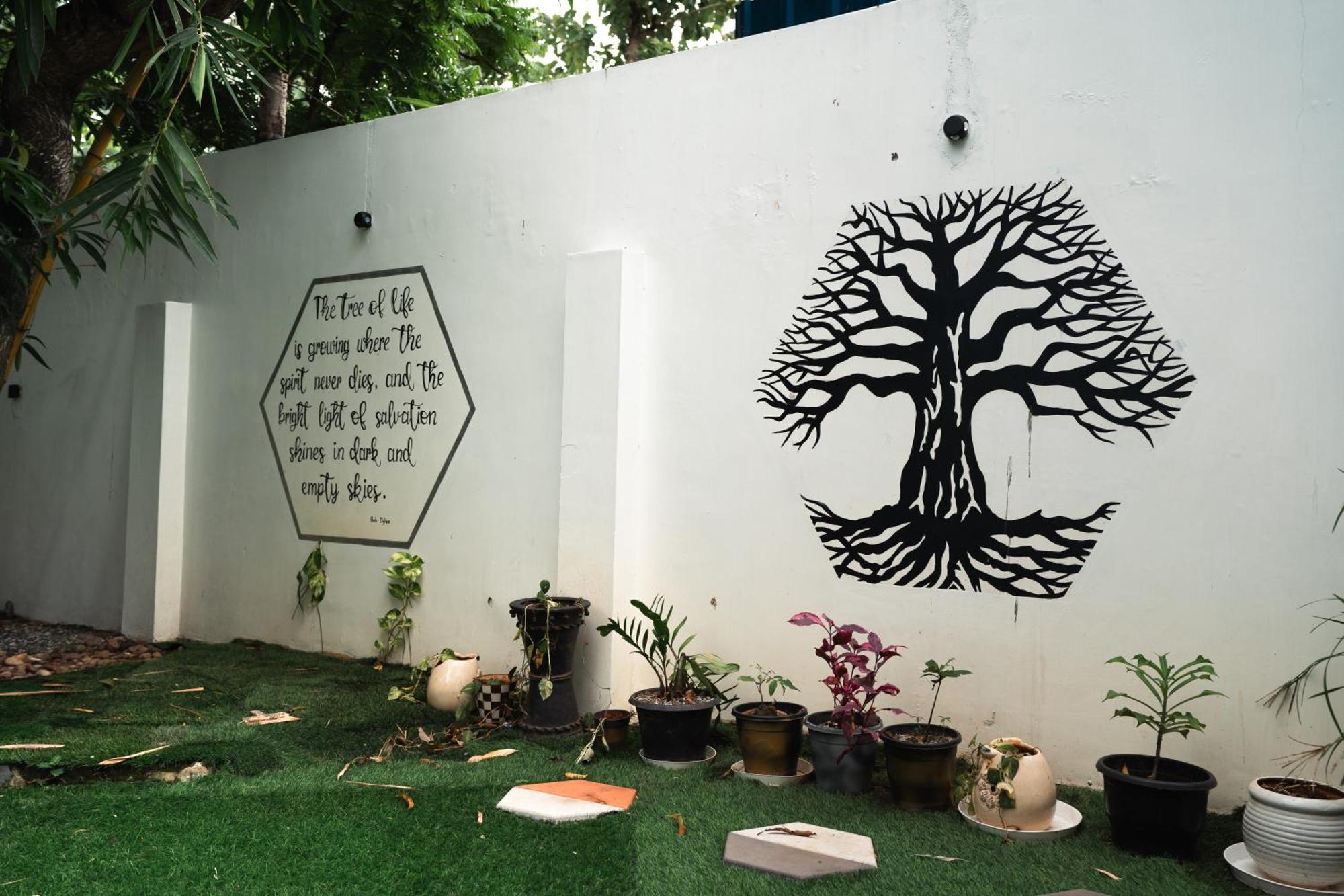 Hexa Retreat Space - Airport Homestay Thiruvananthapuram
