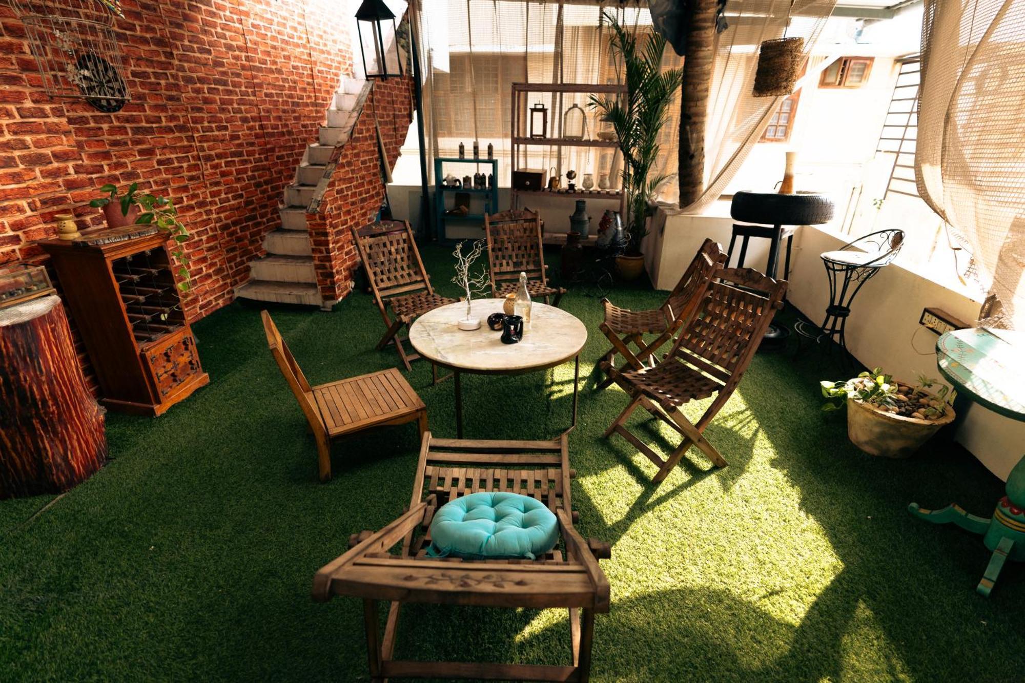 Homestay Hexa Retreat Space - Airport *